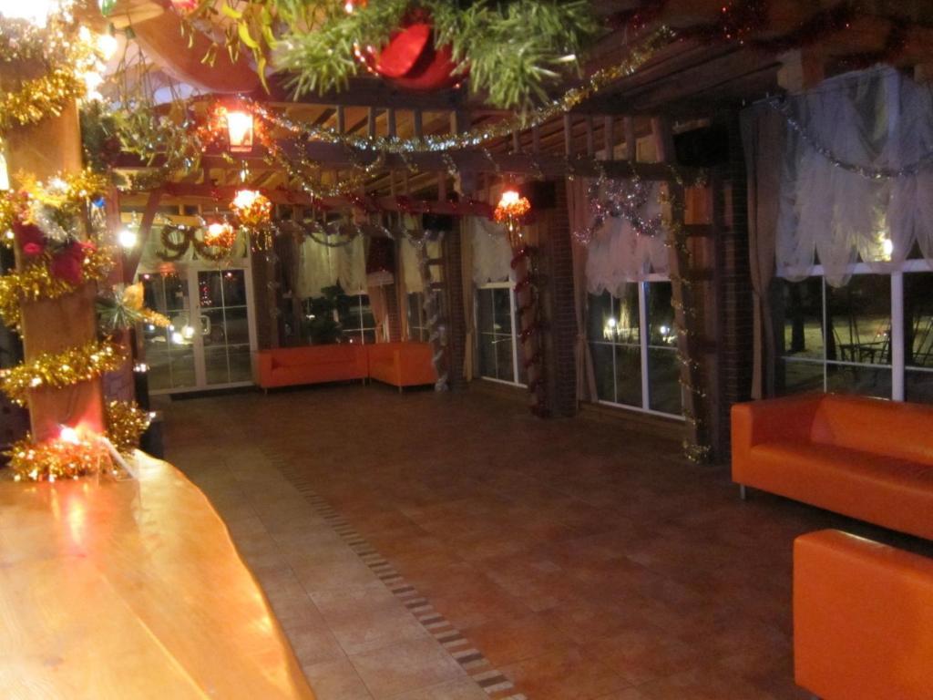 Resort Piaseczno Rozpłucie Kültér fotó